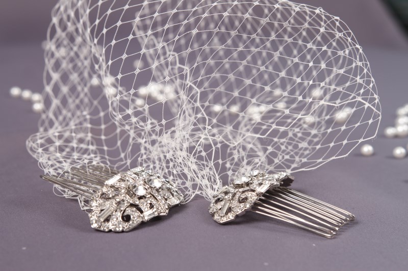 Accessoiriser sa robe de mariée princesse Marseille rue paradis 13006 et 13007